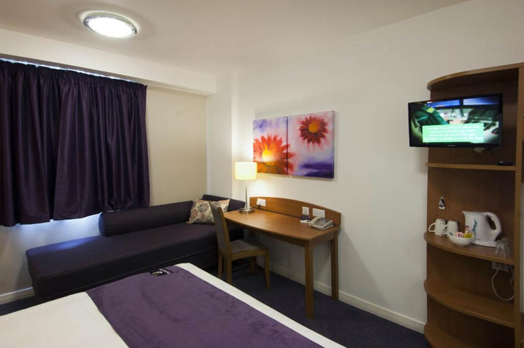 Premier Inn Kendal Central Luaran gambar