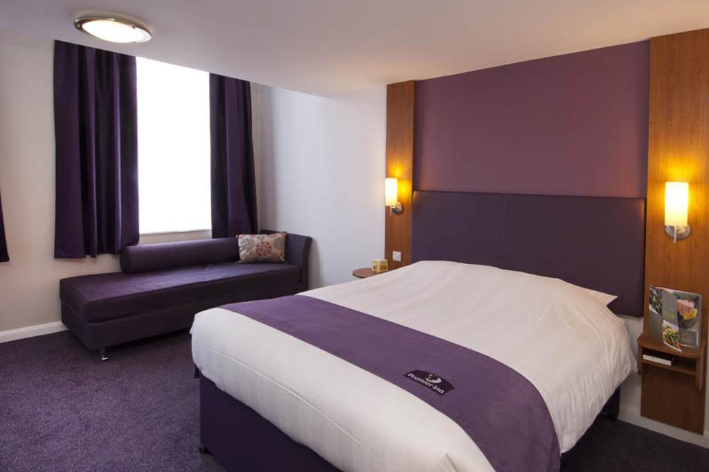 Premier Inn Kendal Central Luaran gambar