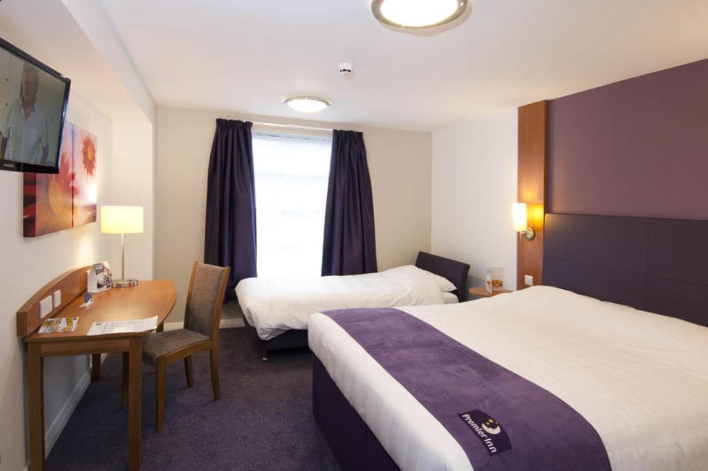 Premier Inn Kendal Central Luaran gambar