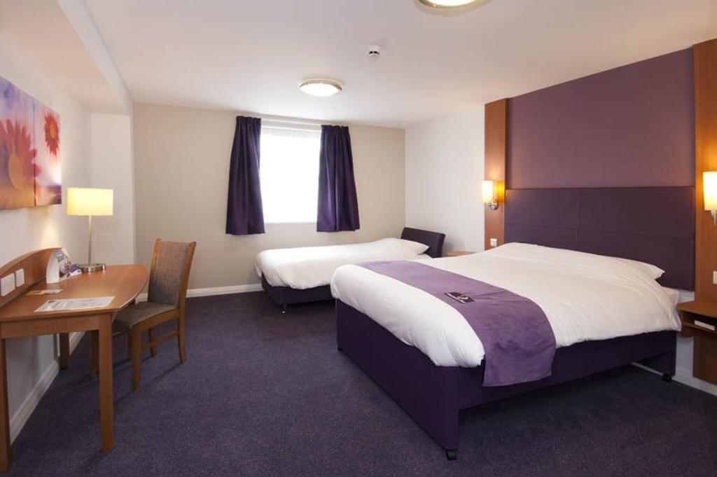 Premier Inn Kendal Central Luaran gambar