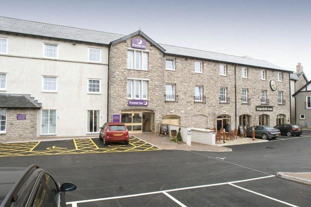 Premier Inn Kendal Central Luaran gambar