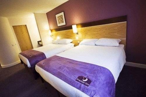 Premier Inn Kendal Central Bilik gambar